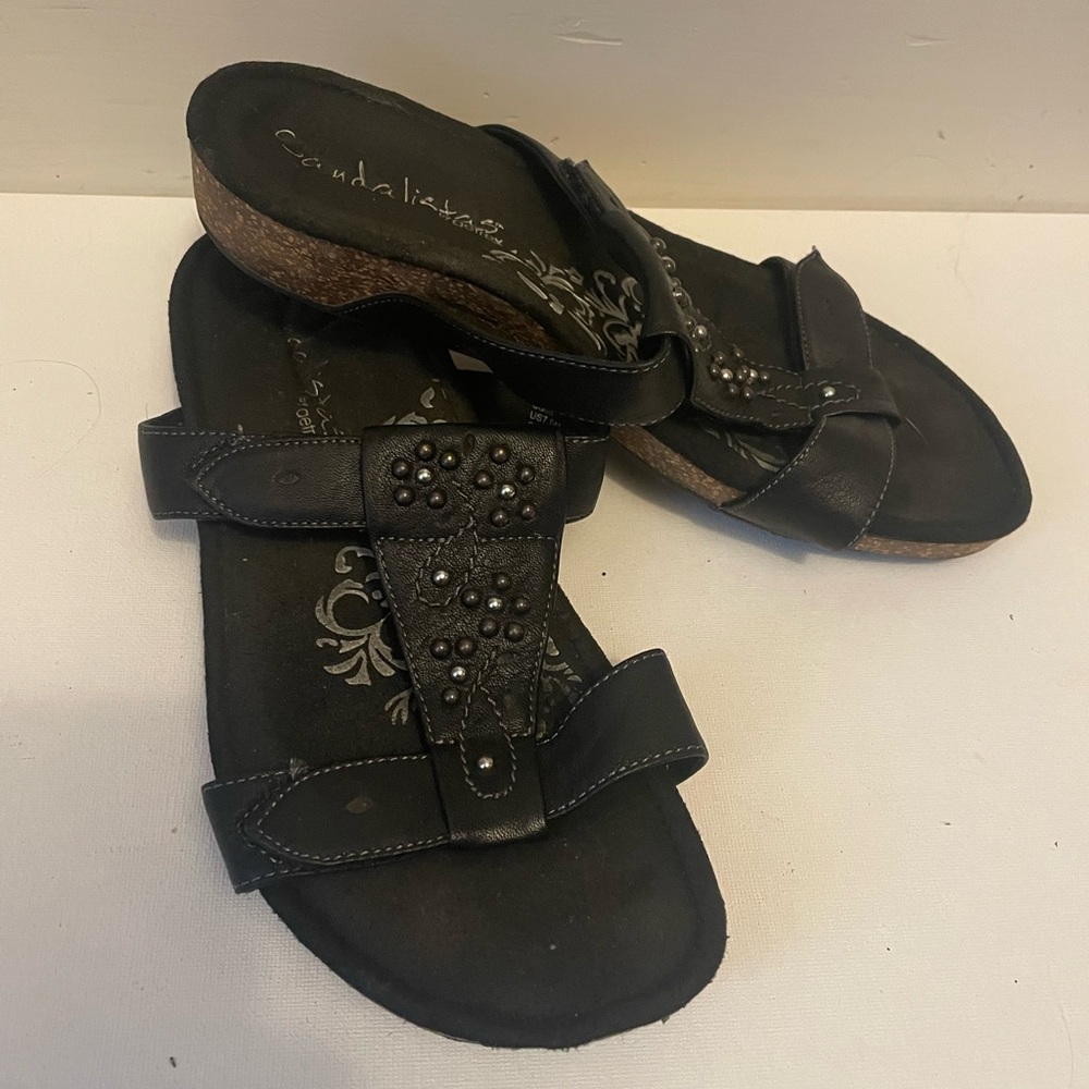 Women’s Velcro strap sandals